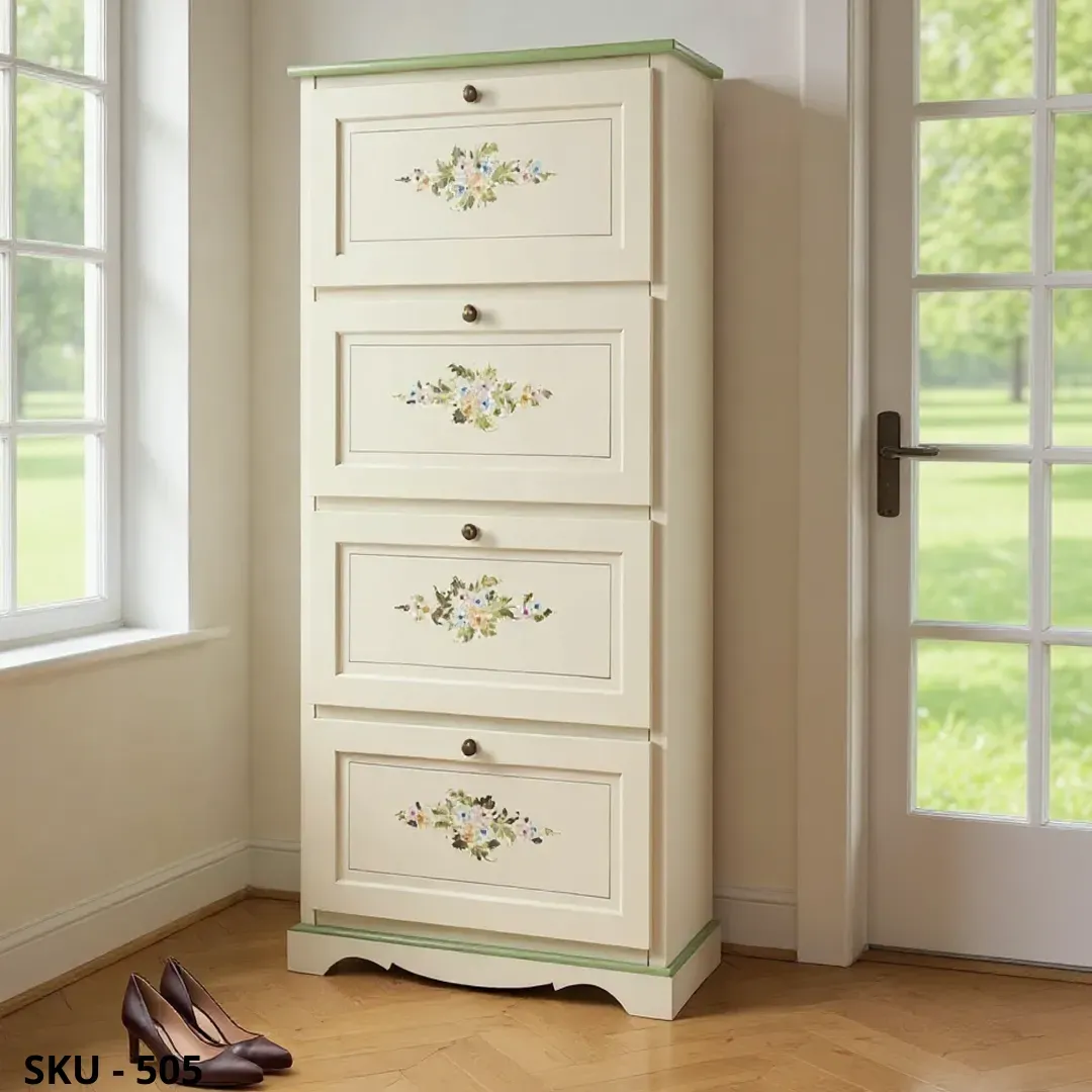 marca-design-shop-scarpiera-arte-povera-in-legno-massello-bianco-lucido-decorata-marcadesign-sku505-ambientata