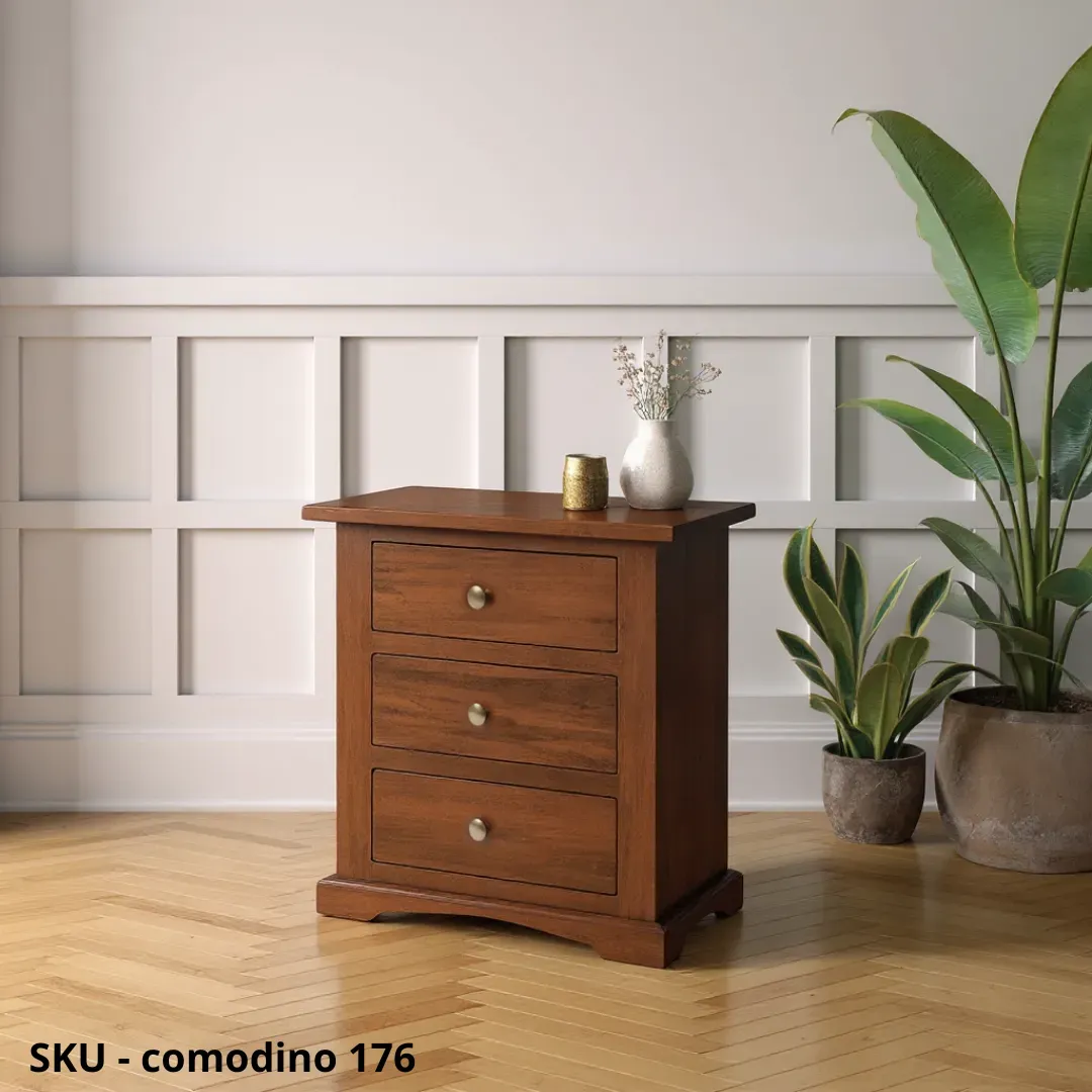 marcadesign-comodino-noce-3-cassetti-marcadesign-skucomodino176-ambientato