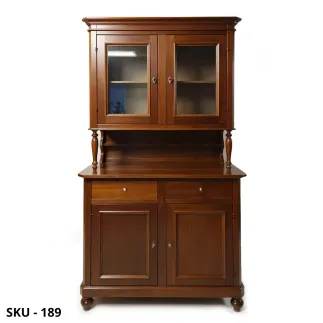 Vetrina cristalliera, Bianco Opaco, Noce Scuro e Bianco Perla Decorato, 2 Vetrate, 2 Cassetti e 2 Sportelli - Made in Italy