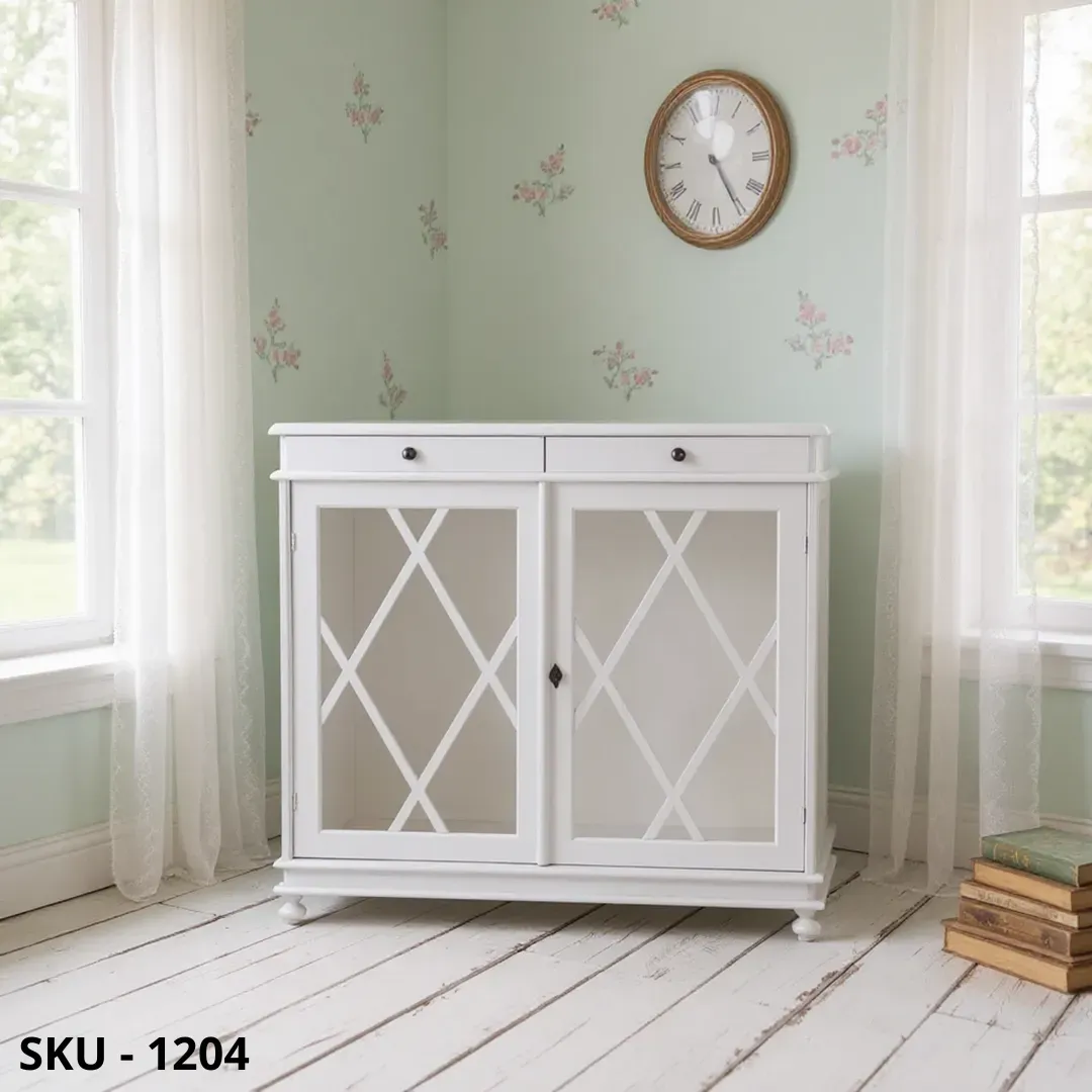 marca-design-shop-vetrinetta-in-legno-di-pioppo-con-2-ante-e-2-cassetti-marcadesign-1-sku1204-ambientata