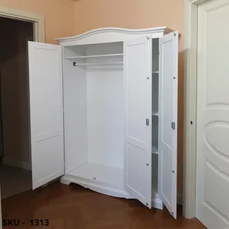 Armadio in legno, Bianco Opaco, Noce Scuro e Avorio, 3 ante - Arte povera - Stile classico - Made in Italy - 158x56x197 cm