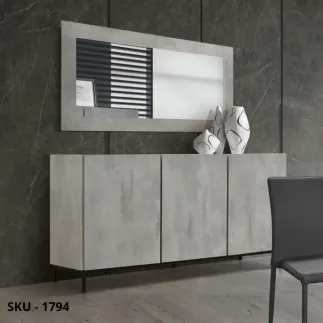 Madia in Acciaio Ossidato o Grigio Cemento, Piano in Marmo Bianco Statuario, con 3 Ante e Piedi in Metallo – Stile Moderno