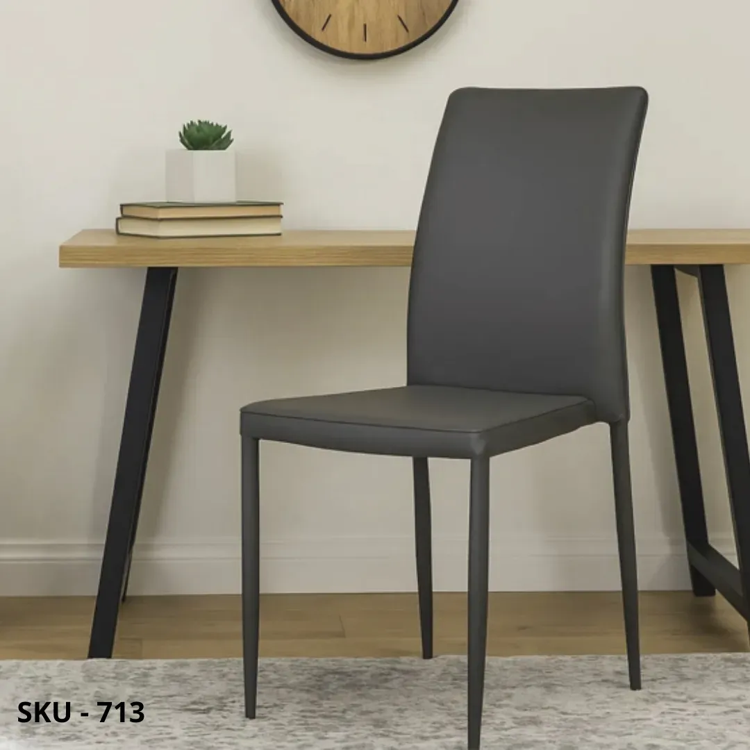 marca-design-shop-stile-moderno-stile-contemporaneo-Set di 4 Sedie Imbottite con Rivestimento in Ecopelle