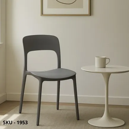 marca-design-shop-stile-moderno-stile-contemporaneo-Sedia in plastica