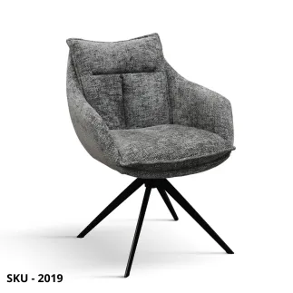 Set di 2 Poltrone Moderne in Tessuto Grigio o Nero con Gambe in Metallo Nero – Stile Moderno - Contemporaneo – Made in Italy