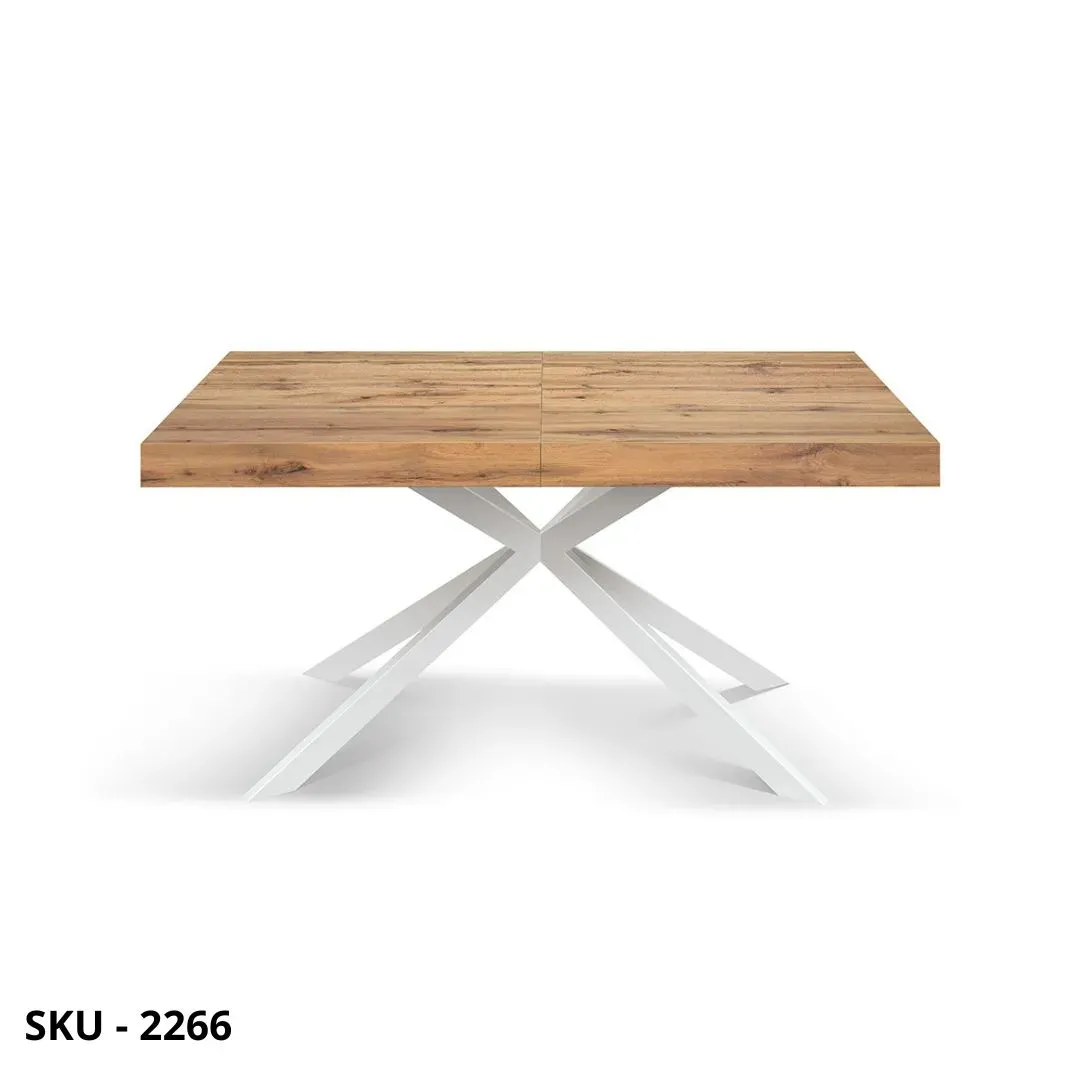 marca-design-shop-stile-moderno-stile-contemporaneo-Tavolo Allungabile con Piano in Nobilitato e Gambe a stella in Metallo