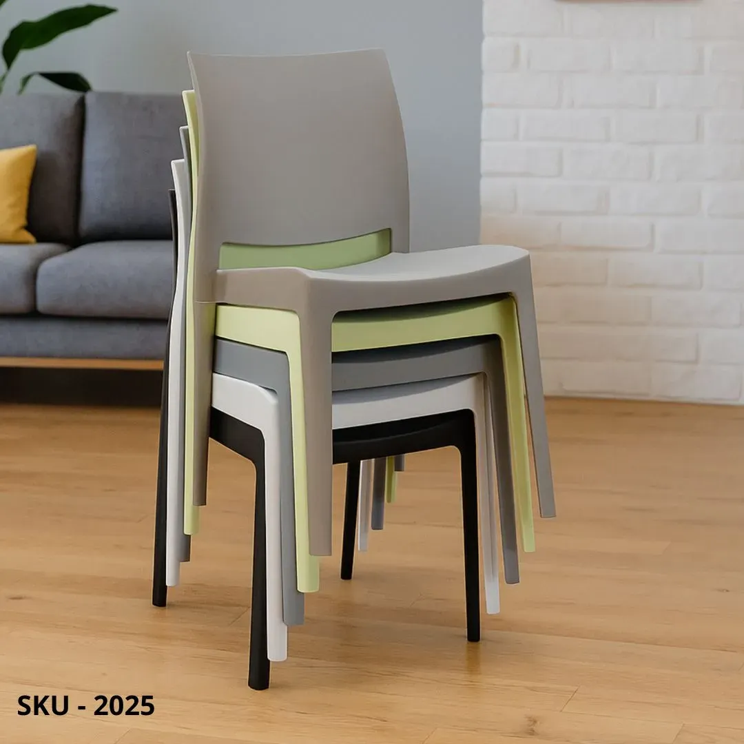 marca-design-shop-stile-moderno-stile-contemporaneo-Set 4 Sedie Impilabili in Polipropilene Vari Colori