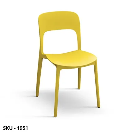 marca-design-shop-stile-moderno-stile-contemporaneo-Set 4 Sedie Impilabili in Polipropilene Vari Colori