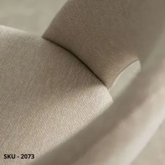 Set 4 Sedie Imbottite in Velluto Beige e Struttura in Metallo Nero – Stile Moderno – Contemporaneo – Made in Italy