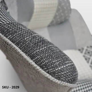 Poltrona imbottita in Tessuto con Struttura in Metallo e Gambe in Legno – Con Poggiapedi – Stile Moderno – Made in Italy