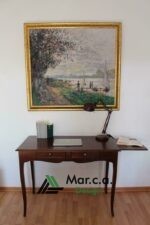 Scrivania/Scrittoio in arte povera in tinta noce, dotato di 2 Cassetti e di un piano estraibile